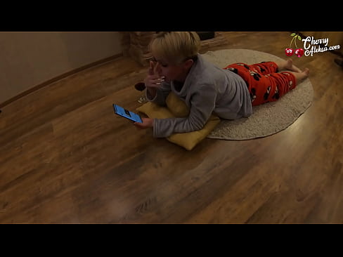 ❤️ Őrült szőke szopás hatalmas fasz és ugrál rajta - Anális szex ❤❌ Pornó videó at hu.valeshop.top